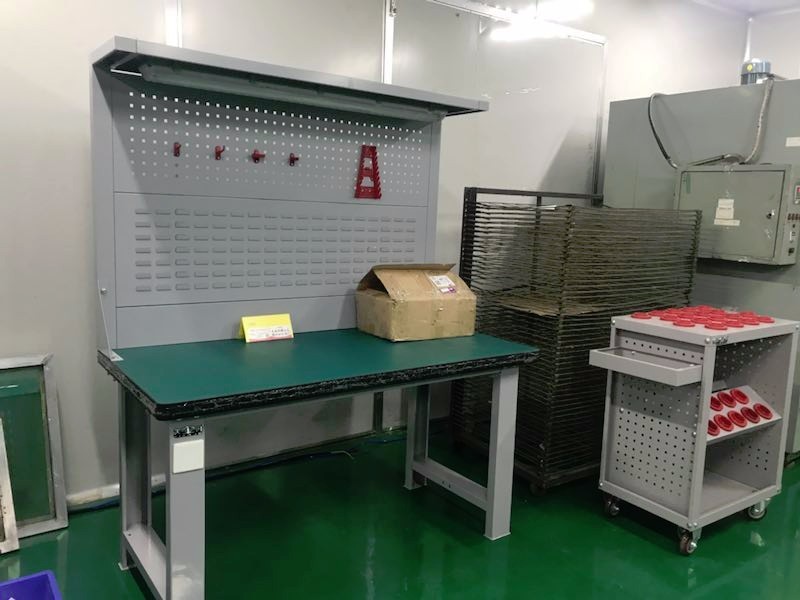 質檢工作桌