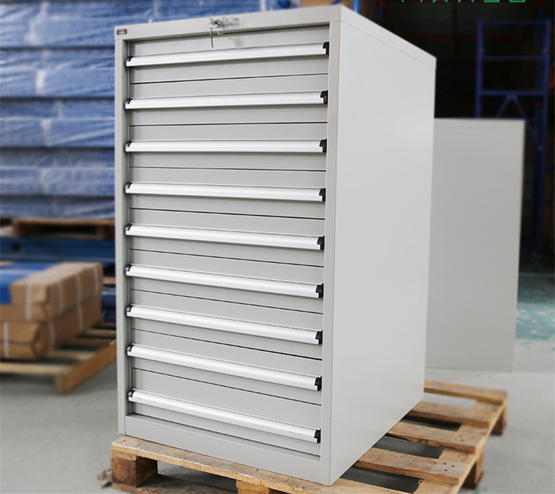 天金岡工具柜助力無(wú)錫通亦和提高車間5S管理