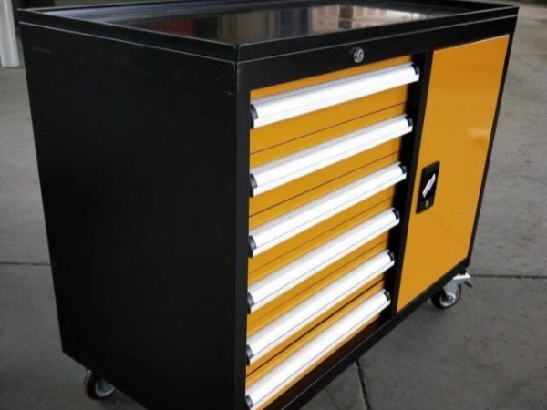 濟(jì)南六抽一門工具柜，哪家好，專利KPQ掛鉤免費(fèi)送【天金岡】