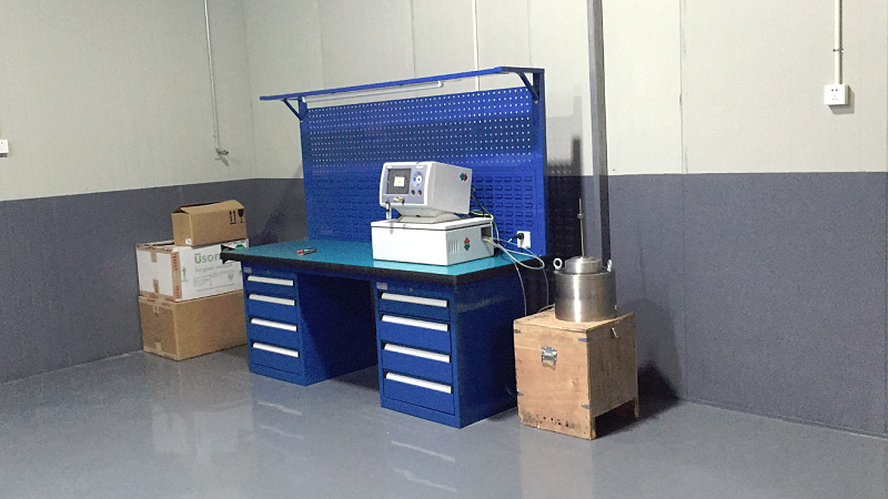 上海工作臺(tái)工具柜生產(chǎn)廠家天金岡