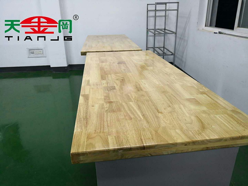 鉗工工作臺(tái)定制