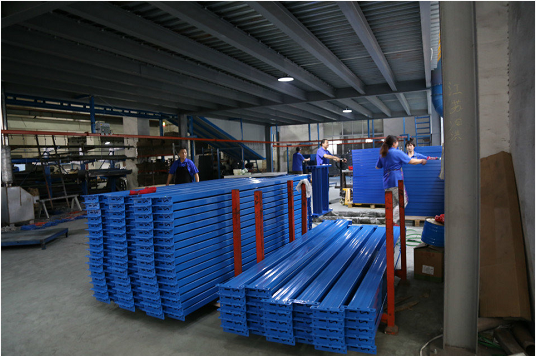 工具柜廠家天金岡，秉承綠色環保理念，打造綠色工廠