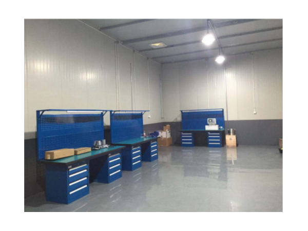 工廠鉗工桌工作臺，沒有100%完美，只有適合的臺面選擇【天金岡】