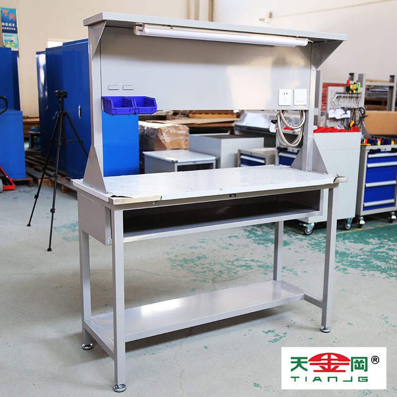 帶燈架的不銹鋼工作桌有什么作用？